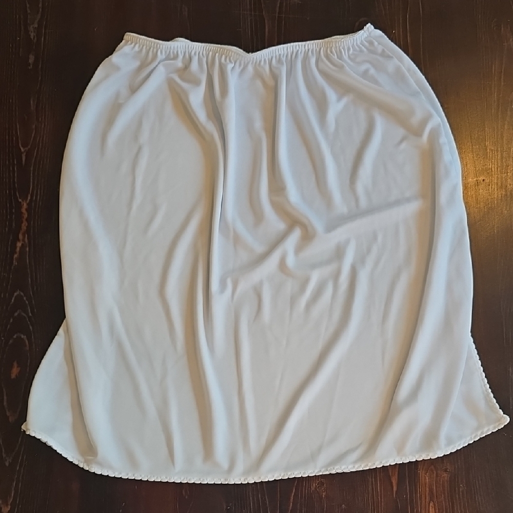 Vanity Fair White Half Slip Skirt Liner Elastic Waist S/38